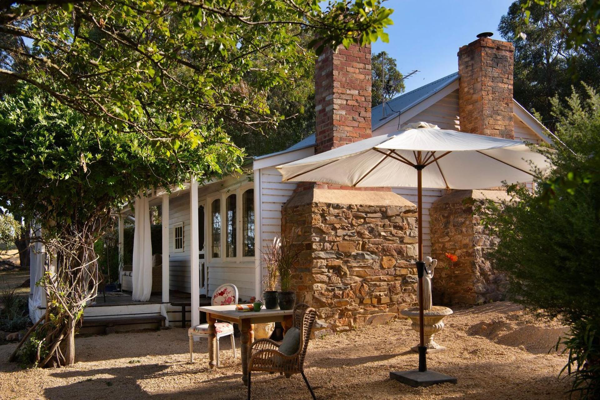 Villa Wisteria Hysteria Hepburn Springs Exterior foto